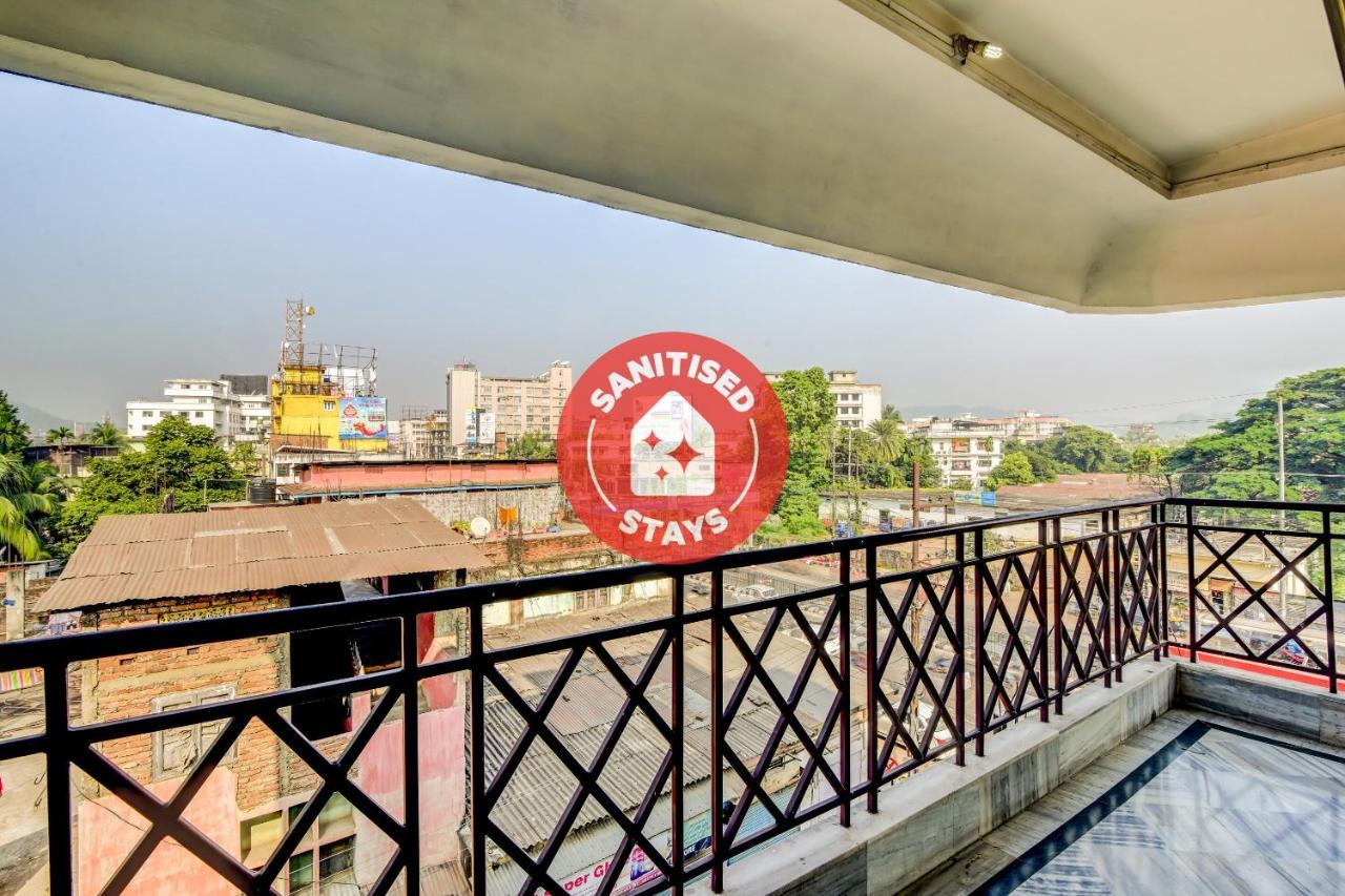 Oyo 63538 Hotel Lotus 1 Khanapara Εξωτερικό φωτογραφία